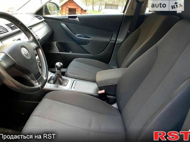 Чорний Фольксваген Пассат, об'ємом двигуна 1.6 л та пробігом 290 тис. км за 7500 $, фото 2 на Automoto.ua