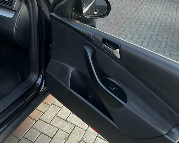 Черный Фольксваген Пассат, объемом двигателя 1.6 л и пробегом 294 тыс. км за 7600 $, фото 25 на Automoto.ua