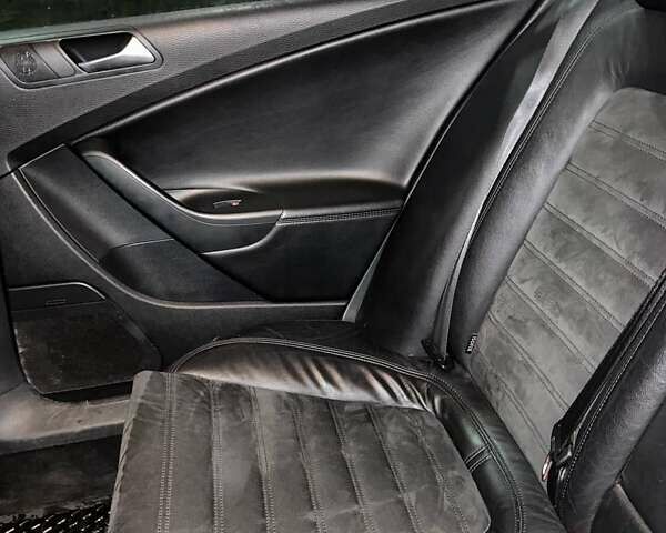 Чорний Фольксваген Пассат, об'ємом двигуна 1.8 л та пробігом 294 тис. км за 7000 $, фото 11 на Automoto.ua