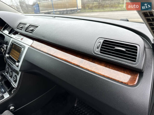 Черный Фольксваген Пассат, объемом двигателя 2 л и пробегом 234 тыс. км за 6900 $, фото 42 на Automoto.ua