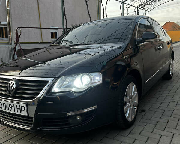 Черный Фольксваген Пассат, объемом двигателя 1.6 л и пробегом 294 тыс. км за 7600 $, фото 30 на Automoto.ua