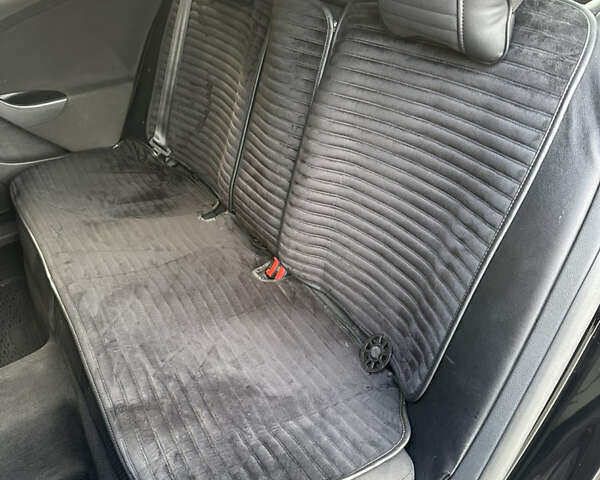 Черный Фольксваген Пассат, объемом двигателя 1.8 л и пробегом 247 тыс. км за 5999 $, фото 25 на Automoto.ua