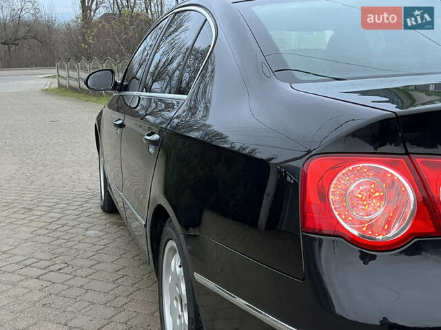 Черный Фольксваген Пассат, объемом двигателя 1.99 л и пробегом 275 тыс. км за 5750 $, фото 13 на Automoto.ua