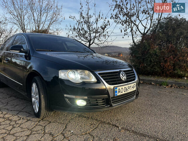Черный Фольксваген Пассат, объемом двигателя 1.6 л и пробегом 294 тыс. км за 7600 $, фото 13 на Automoto.ua