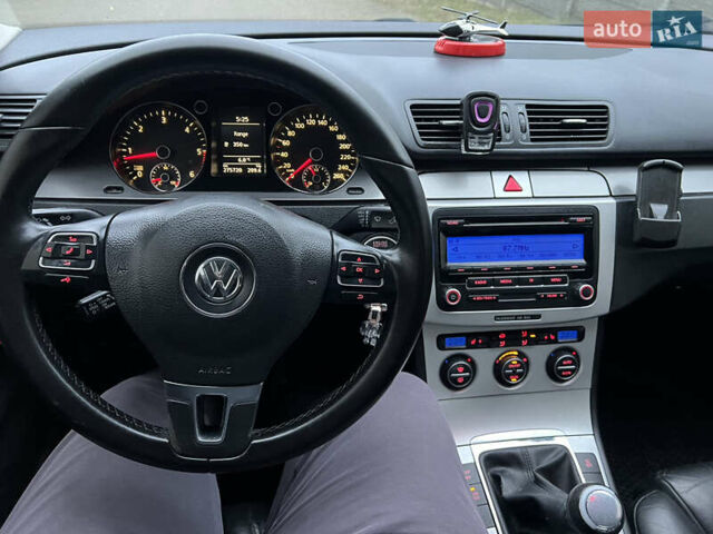 Черный Фольксваген Пассат, объемом двигателя 1.99 л и пробегом 275 тыс. км за 5750 $, фото 23 на Automoto.ua