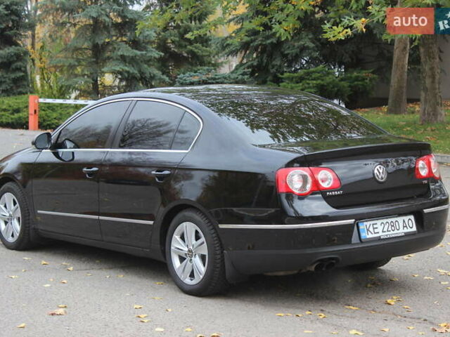 Черный Фольксваген Пассат, объемом двигателя 1.8 л и пробегом 173 тыс. км за 7500 $, фото 8 на Automoto.ua