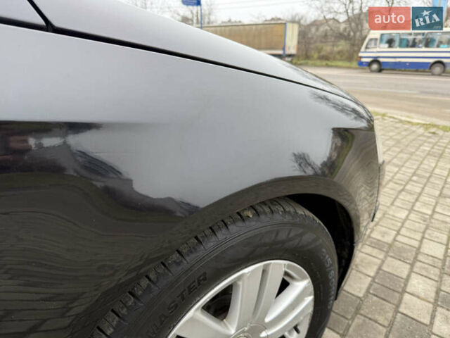 Черный Фольксваген Пассат, объемом двигателя 2 л и пробегом 234 тыс. км за 6900 $, фото 31 на Automoto.ua