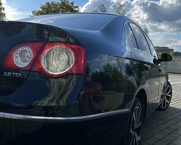 Чорний Фольксваген Пассат, об'ємом двигуна 1.97 л та пробігом 217 тис. км за 7700 $, фото 3 на Automoto.ua