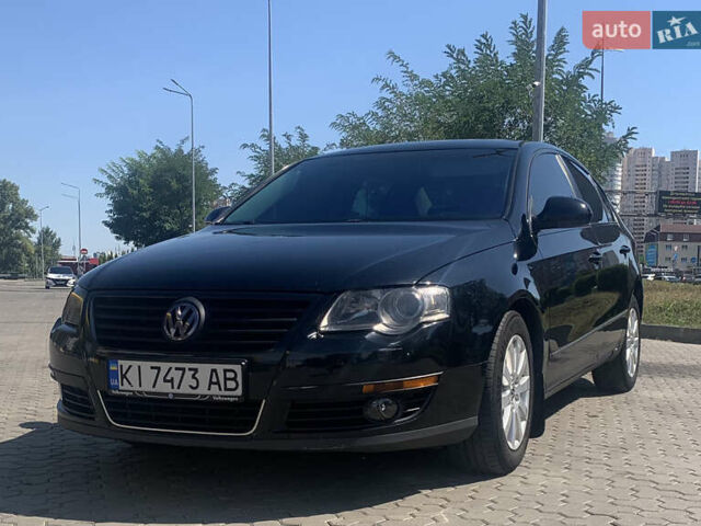 Чорний Фольксваген Пассат, об'ємом двигуна 1.97 л та пробігом 230 тис. км за 7500 $, фото 1 на Automoto.ua