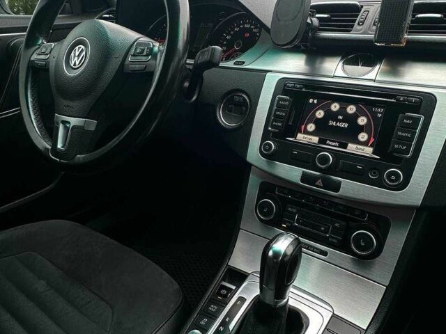 Черный Фольксваген Пассат, объемом двигателя 2 л и пробегом 271 тыс. км за 10500 $, фото 7 на Automoto.ua