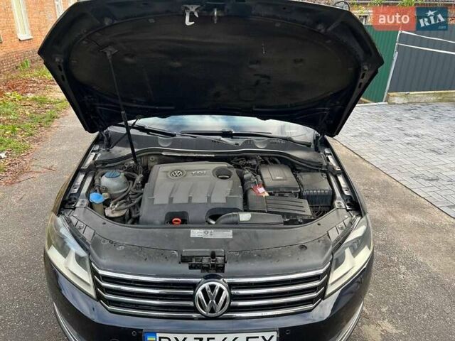 Черный Фольксваген Пассат, объемом двигателя 1.6 л и пробегом 283 тыс. км за 8700 $, фото 10 на Automoto.ua