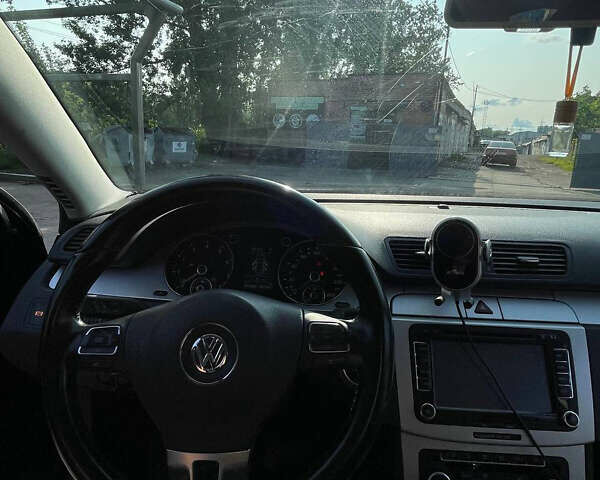 Черный Фольксваген Пассат, объемом двигателя 1.8 л и пробегом 208 тыс. км за 7000 $, фото 13 на Automoto.ua