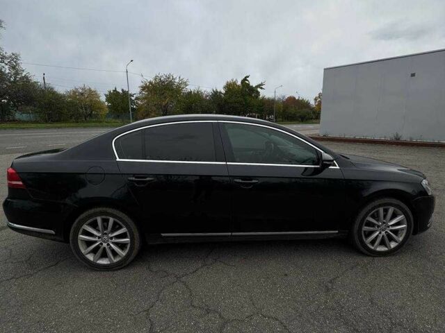 Черный Фольксваген Пассат, объемом двигателя 2 л и пробегом 271 тыс. км за 10500 $, фото 1 на Automoto.ua