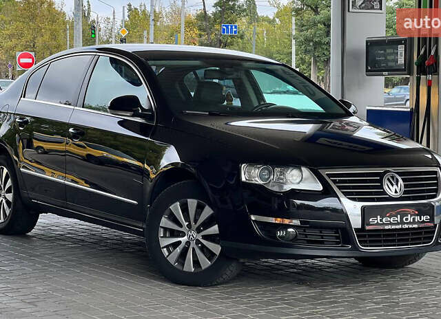 Черный Фольксваген Пассат, объемом двигателя 1.8 л и пробегом 255 тыс. км за 8999 $, фото 2 на Automoto.ua