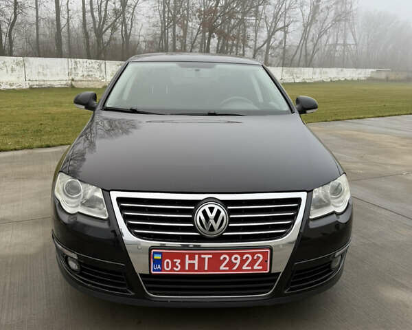 Чорний Фольксваген Пассат, об'ємом двигуна 1.8 л та пробігом 260 тис. км за 6900 $, фото 2 на Automoto.ua