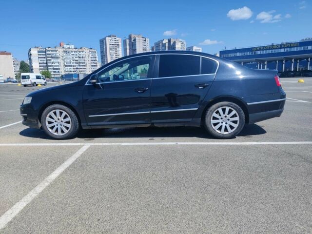 Черный Фольксваген Пассат, объемом двигателя 1.8 л и пробегом 315 тыс. км за 6999 $, фото 10 на Automoto.ua