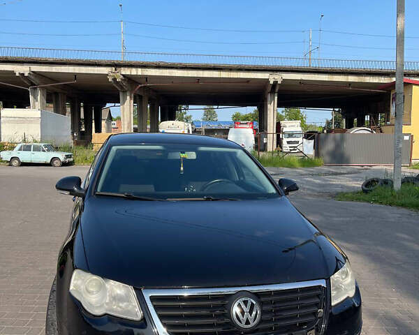 Черный Фольксваген Пассат, объемом двигателя 1.8 л и пробегом 208 тыс. км за 7000 $, фото 8 на Automoto.ua