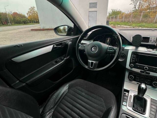 Черный Фольксваген Пассат, объемом двигателя 2 л и пробегом 271 тыс. км за 10500 $, фото 11 на Automoto.ua