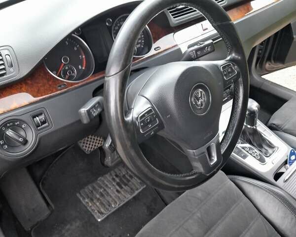 Черный Фольксваген Пассат, объемом двигателя 1.78 л и пробегом 272 тыс. км за 6900 $, фото 2 на Automoto.ua