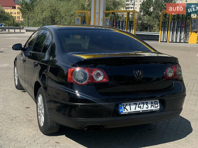 Чорний Фольксваген Пассат, об'ємом двигуна 1.97 л та пробігом 230 тис. км за 7500 $, фото 7 на Automoto.ua