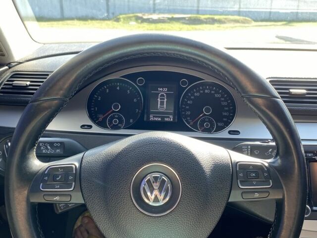 Черный Фольксваген Пассат, объемом двигателя 2 л и пробегом 271 тыс. км за 6750 $, фото 7 на Automoto.ua