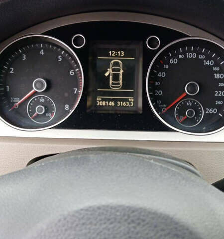 Чорний Фольксваген Пассат, об'ємом двигуна 1.8 л та пробігом 308 тис. км за 8000 $, фото 8 на Automoto.ua