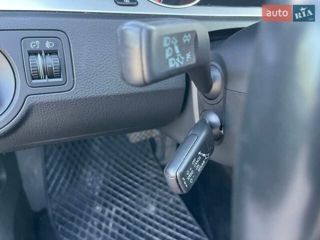 Черный Фольксваген Пассат, объемом двигателя 1.8 л и пробегом 157 тыс. км за 8500 $, фото 17 на Automoto.ua