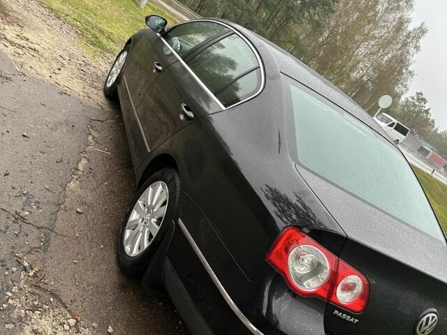 Черный Фольксваген Пассат, объемом двигателя 2 л и пробегом 373 тыс. км за 3500 $, фото 4 на Automoto.ua