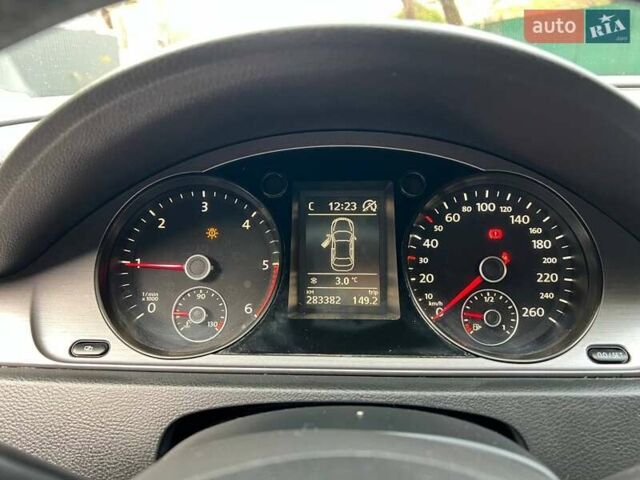 Черный Фольксваген Пассат, объемом двигателя 1.6 л и пробегом 283 тыс. км за 8700 $, фото 6 на Automoto.ua