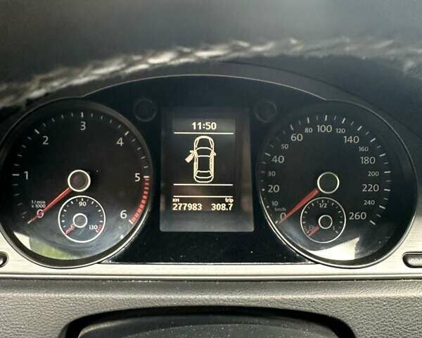 Черный Фольксваген Пассат, объемом двигателя 1.6 л и пробегом 277 тыс. км за 9700 $, фото 5 на Automoto.ua