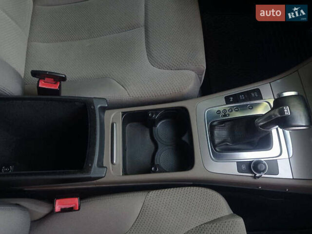 Чорний Фольксваген Пассат, об'ємом двигуна 1.8 л та пробігом 308 тис. км за 8000 $, фото 14 на Automoto.ua