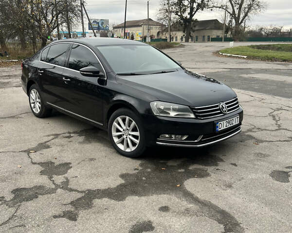 Черный Фольксваген Пассат, объемом двигателя 1.97 л и пробегом 340 тыс. км за 12000 $, фото 2 на Automoto.ua