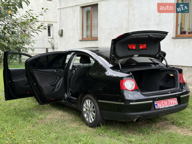 Черный Фольксваген Пассат, объемом двигателя 1.6 л и пробегом 221 тыс. км за 7550 $, фото 27 на Automoto.ua