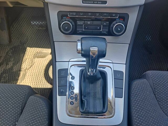 Черный Фольксваген Пассат, объемом двигателя 1.8 л и пробегом 315 тыс. км за 6999 $, фото 1 на Automoto.ua