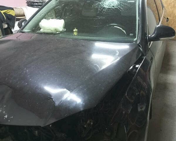 Черный Фольксваген Пассат, объемом двигателя 2 л и пробегом 210 тыс. км за 4300 $, фото 1 на Automoto.ua