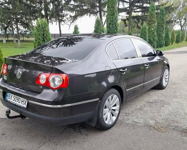 Черный Фольксваген Пассат, объемом двигателя 1.78 л и пробегом 272 тыс. км за 6900 $, фото 6 на Automoto.ua