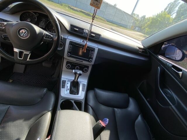 Черный Фольксваген Пассат, объемом двигателя 2 л и пробегом 271 тыс. км за 6750 $, фото 5 на Automoto.ua