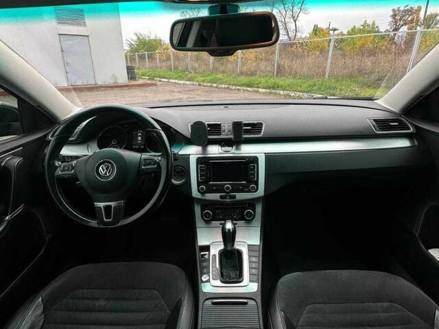 Черный Фольксваген Пассат, объемом двигателя 2 л и пробегом 271 тыс. км за 10500 $, фото 12 на Automoto.ua