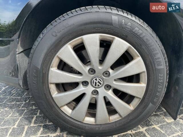 Чорний Фольксваген Пассат, об'ємом двигуна 1.8 л та пробігом 180 тис. км за 8200 $, фото 15 на Automoto.ua