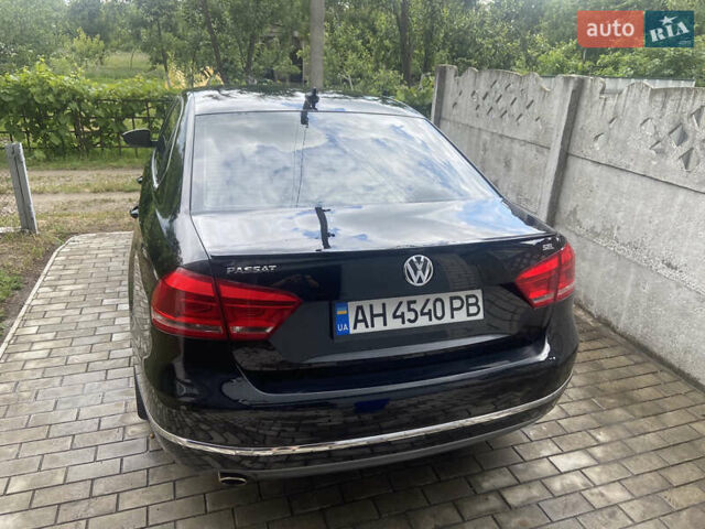 Черный Фольксваген Пассат, объемом двигателя 2.5 л и пробегом 215 тыс. км за 12000 $, фото 9 на Automoto.ua