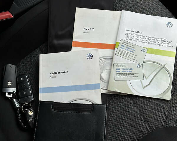 Черный Фольксваген Пассат, объемом двигателя 1.97 л и пробегом 254 тыс. км за 11700 $, фото 33 на Automoto.ua