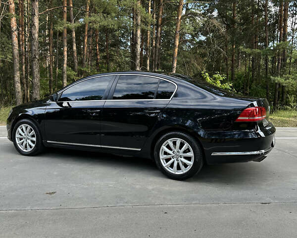 Черный Фольксваген Пассат, объемом двигателя 1.97 л и пробегом 254 тыс. км за 11700 $, фото 4 на Automoto.ua