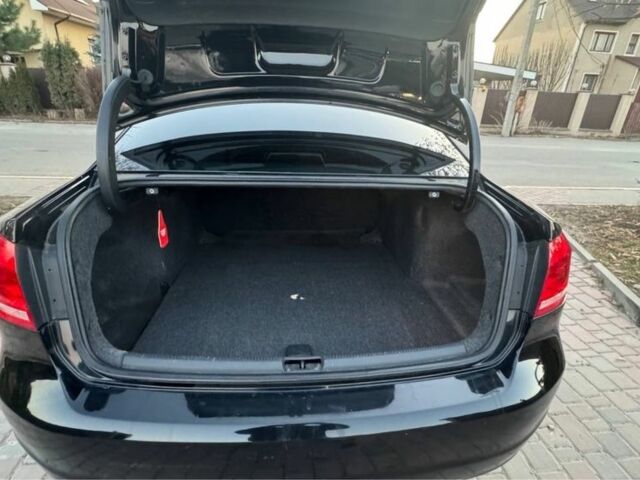 Чорний Фольксваген Пассат, об'ємом двигуна 2.5 л та пробігом 250 тис. км за 9700 $, фото 15 на Automoto.ua