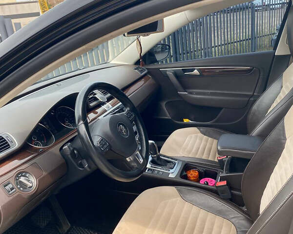 Чорний Фольксваген Пассат, об'ємом двигуна 1.8 л та пробігом 108 тис. км за 9400 $, фото 12 на Automoto.ua