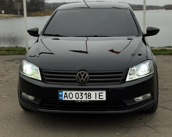 Чорний Фольксваген Пассат, об'ємом двигуна 2 л та пробігом 336 тис. км за 11500 $, фото 1 на Automoto.ua