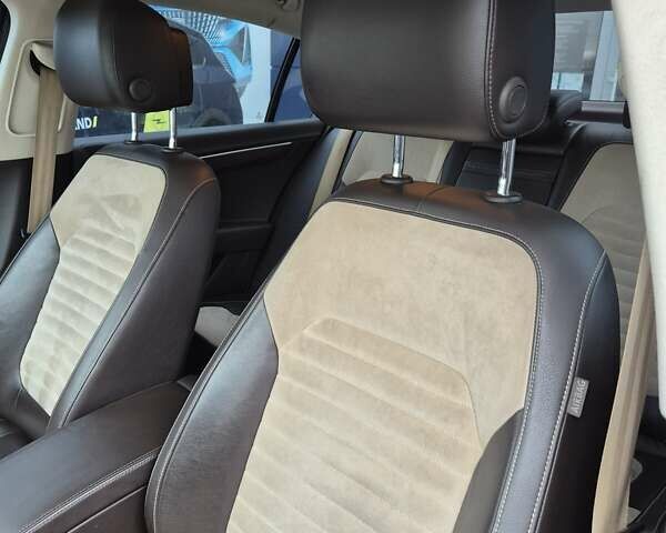 Черный Фольксваген Пассат, объемом двигателя 1.8 л и пробегом 198 тыс. км за 10999 $, фото 32 на Automoto.ua