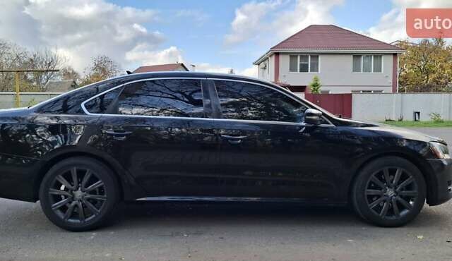 Черный Фольксваген Пассат, объемом двигателя 2.5 л и пробегом 201 тыс. км за 7900 $, фото 3 на Automoto.ua