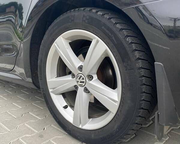 Черный Фольксваген Пассат, объемом двигателя 2.5 л и пробегом 282 тыс. км за 10800 $, фото 17 на Automoto.ua