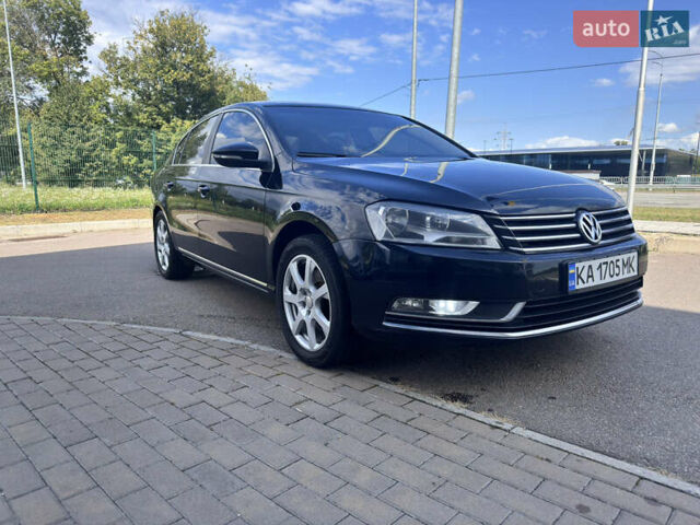 Черный Фольксваген Пассат, объемом двигателя 1.97 л и пробегом 312 тыс. км за 9500 $, фото 2 на Automoto.ua