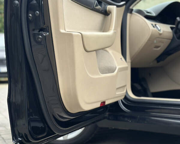 Черный Фольксваген Пассат, объемом двигателя 1.97 л и пробегом 276 тыс. км за 9650 $, фото 24 на Automoto.ua